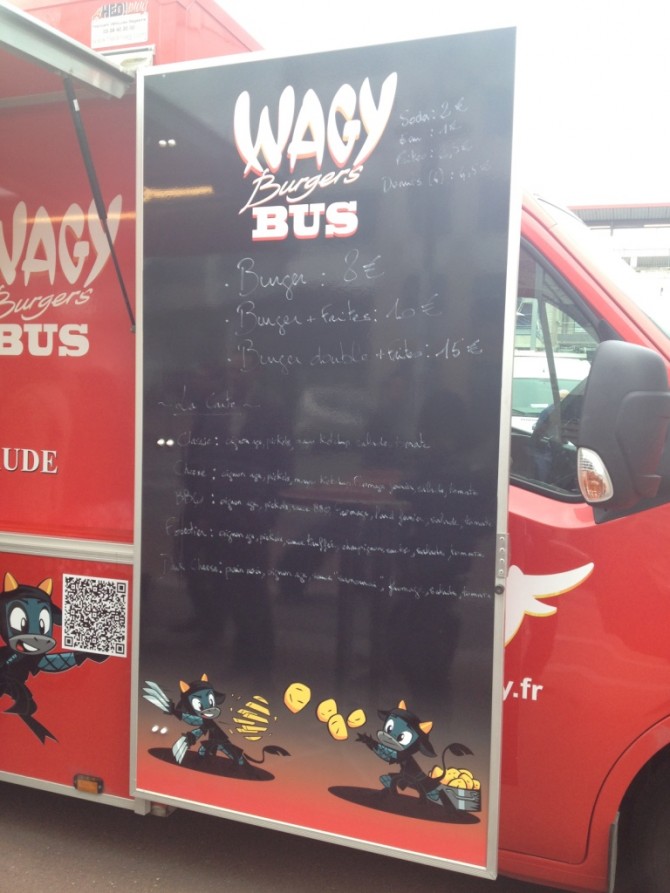 Wagy_burger_bus