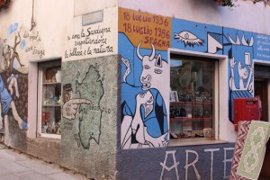 [Sardaigne] Orgosolo et ses peintures murales